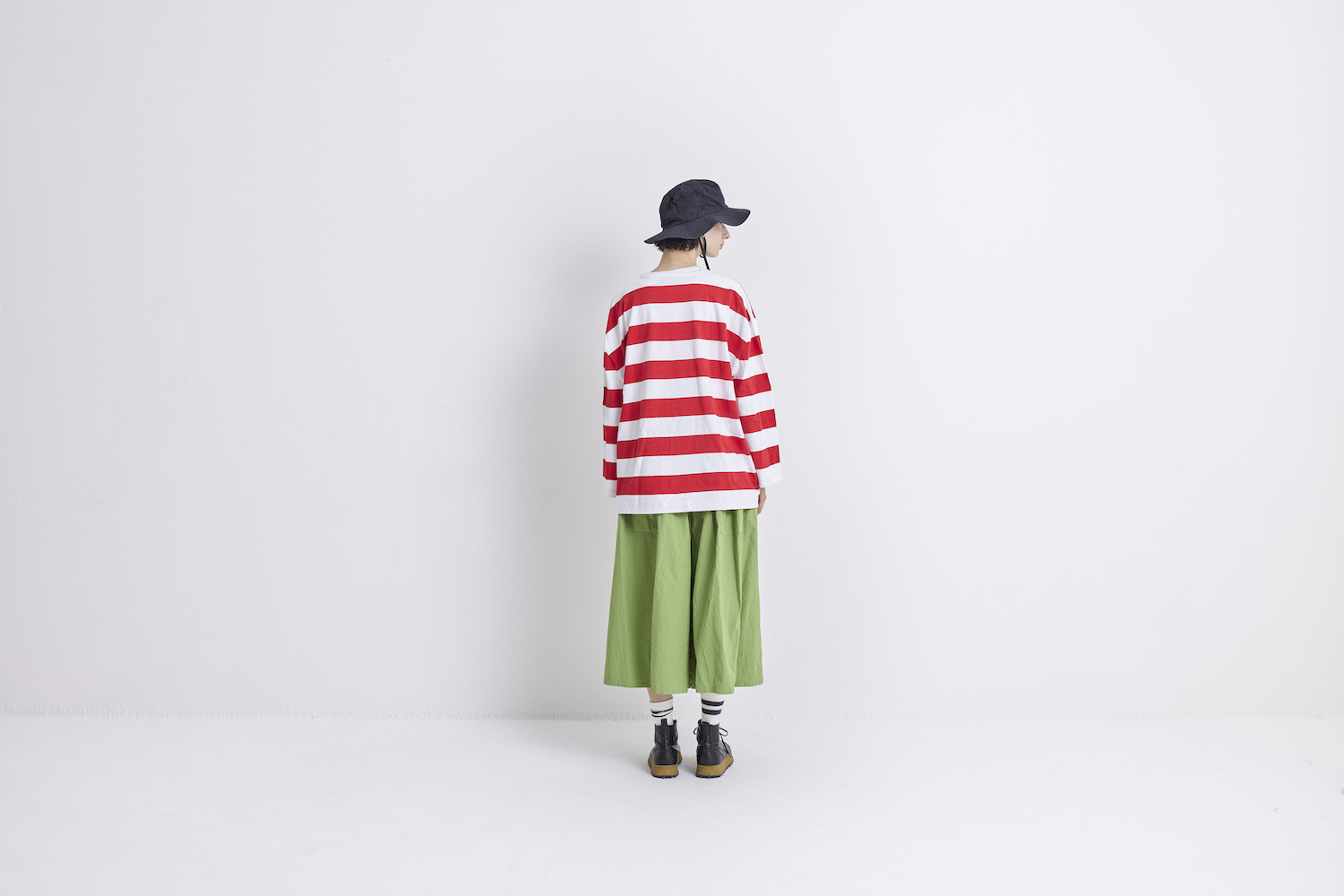 VC-2433 Image03