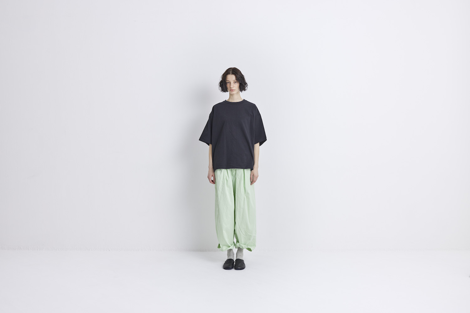 VCC-424U Image01