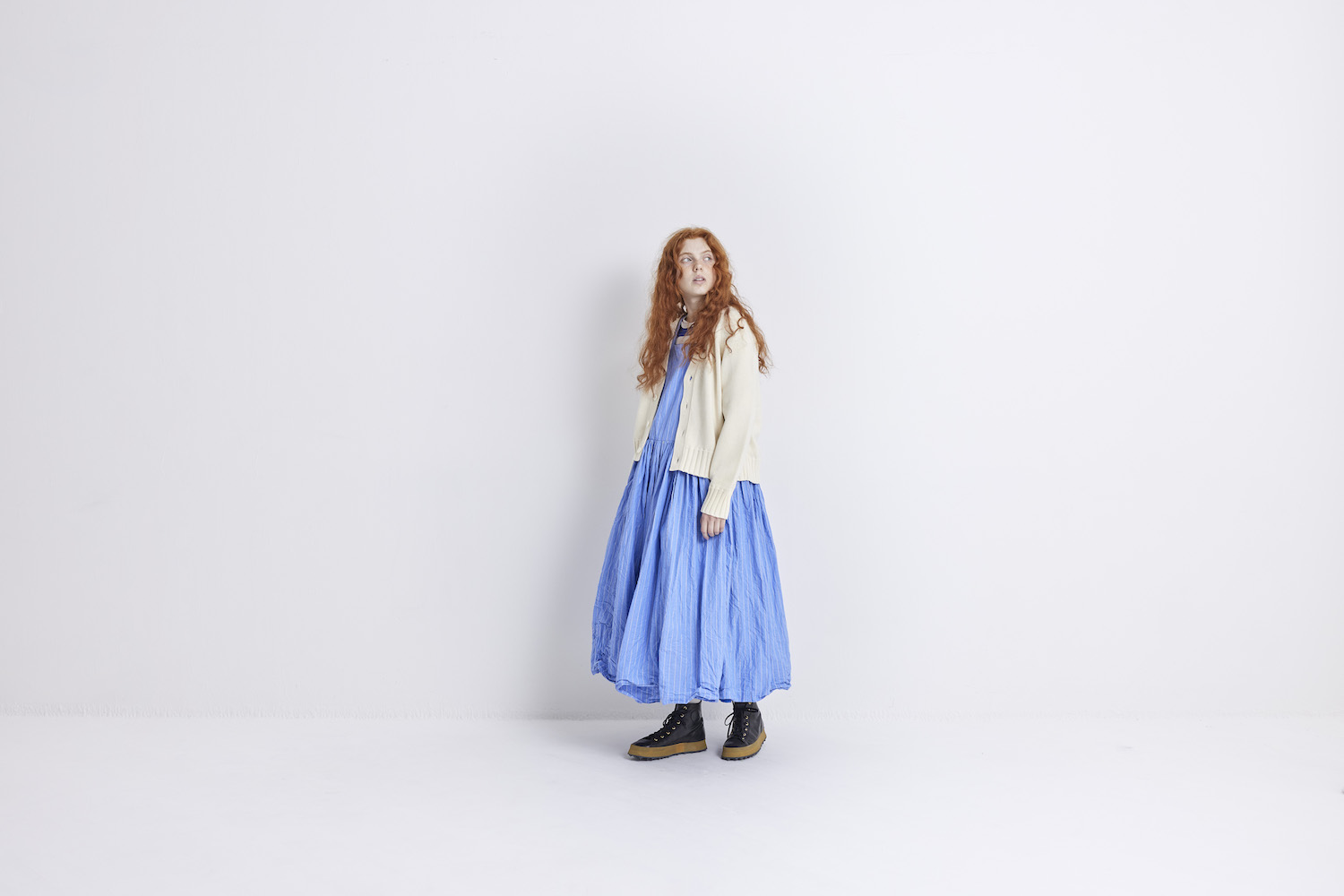 VCK-246 Image04