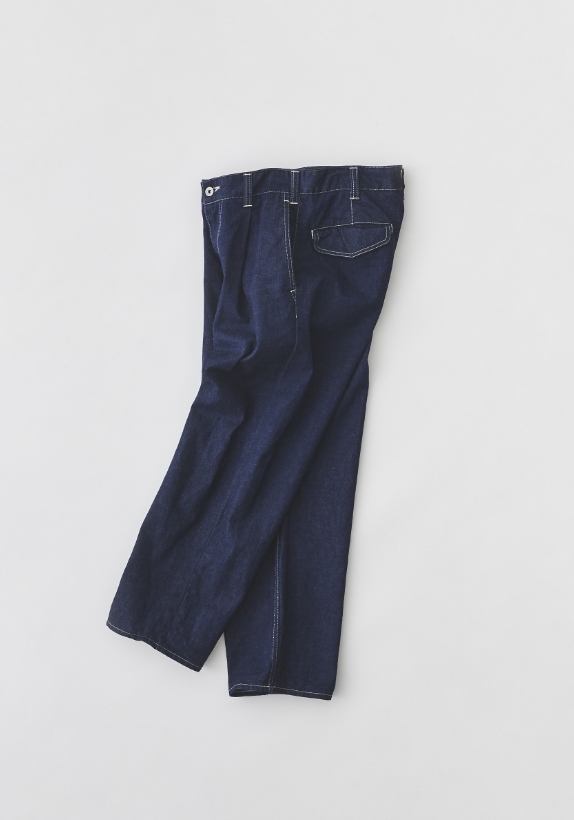 ST158 DENIM TUCK PANTS