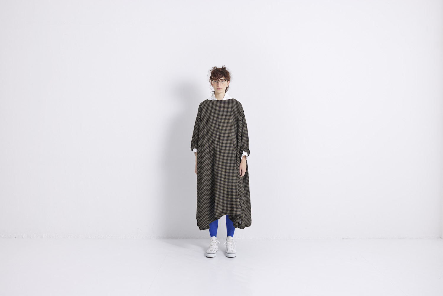 VC-2542 Image01
