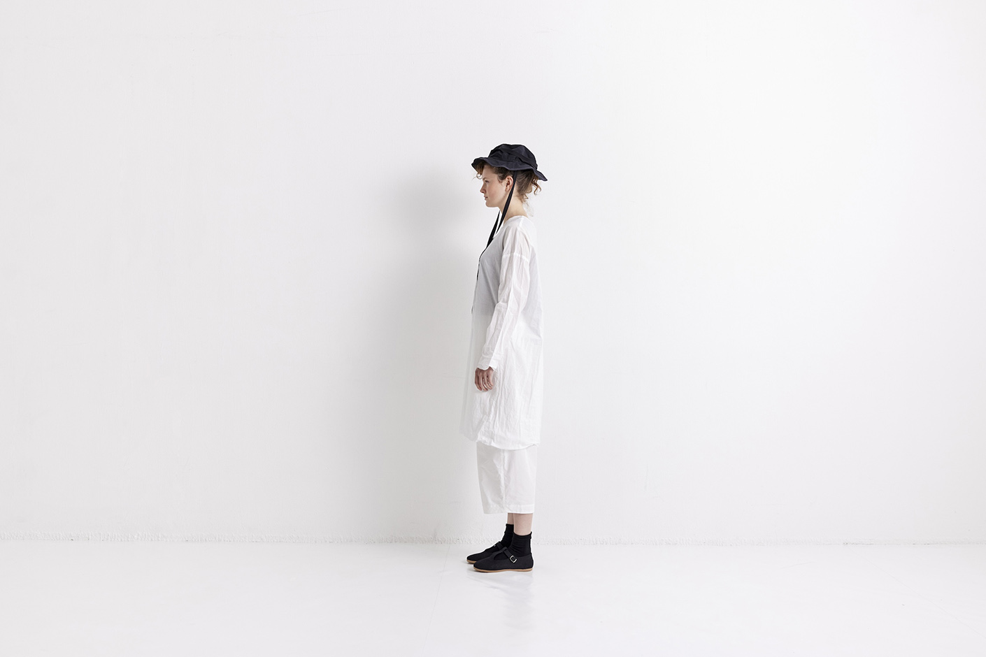 VC-2570 Image02